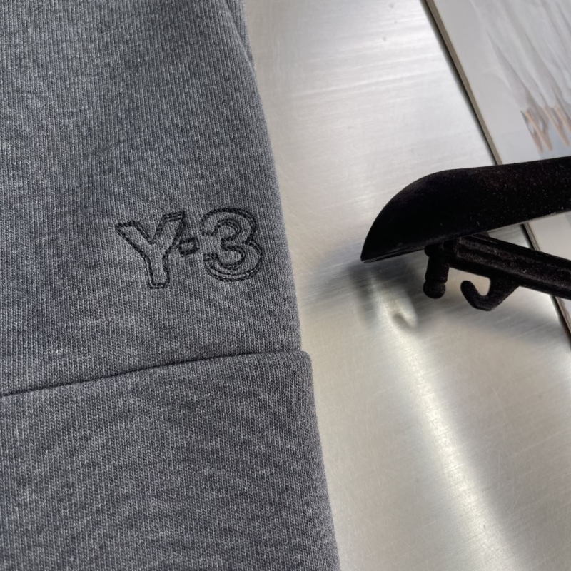 Y-3